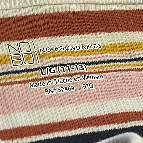 No boundaries Striped tank top - Picture 7 of 8
